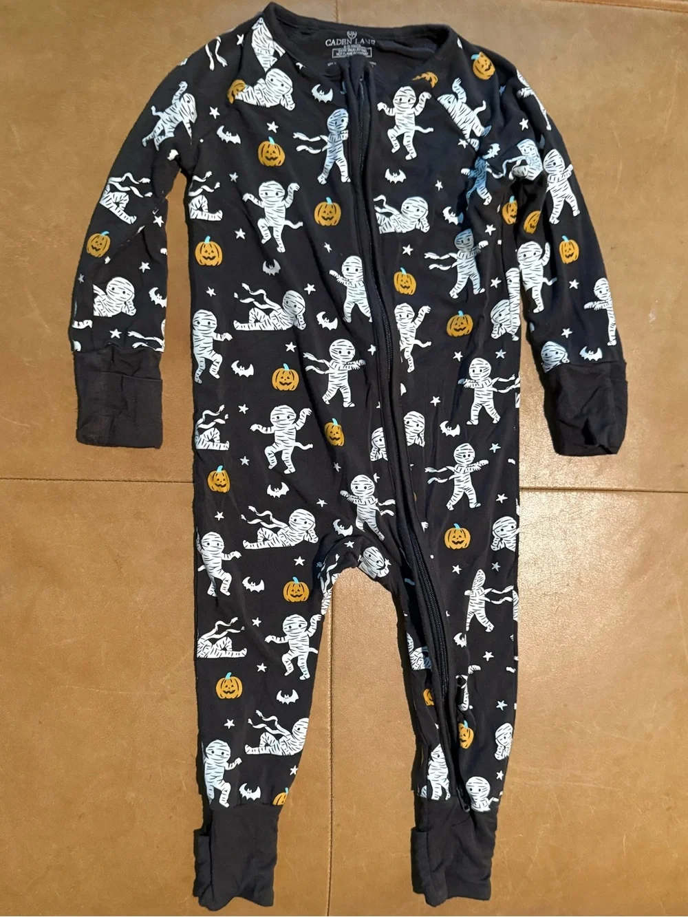 Caden Lane Viscose Bamboo Glow Halloween Mummy Footie 6-12M